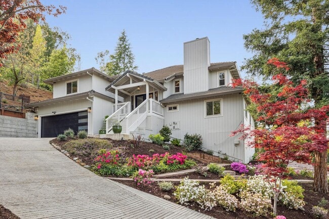 Large Single Family Home - Large Single Family Home