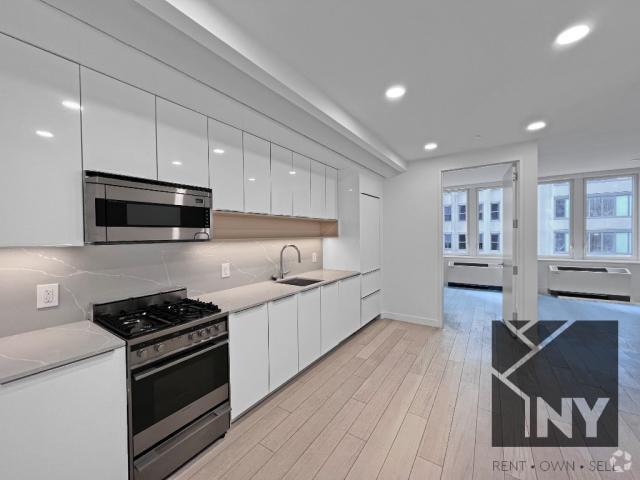 Building Photo - 2 bedroom in NEW YORK NY 10005 Unit 2126 Rental