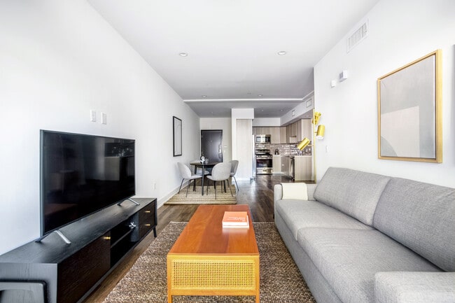 Photo - 129 S Kings Rd Unit SI ID11690A