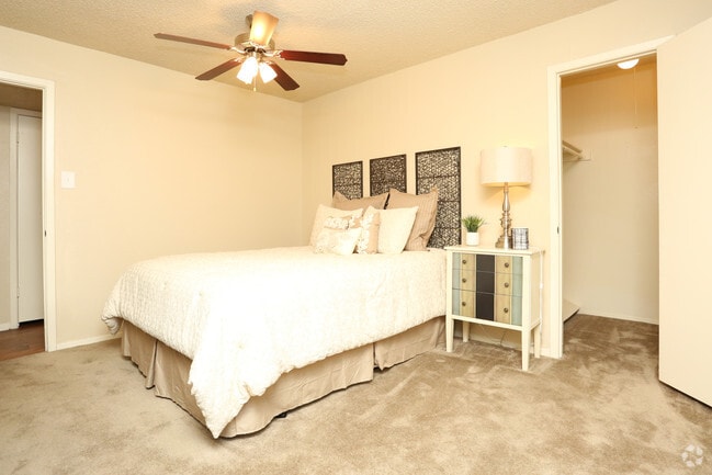 Dos habitaciones 1.5 baños - Parks on the Green