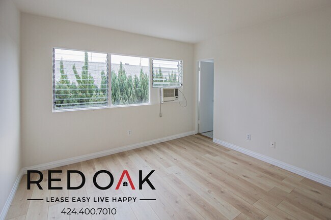 Photo - 1327 Laurel Ave Unit 11