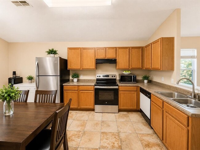 Photo - 12604 Paloma Blanca Way