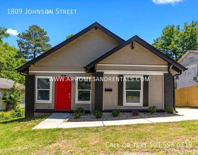 Building Photo - 1809 Johnson St Rental