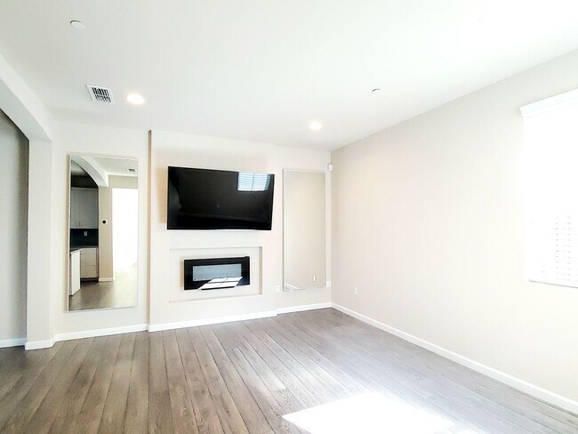 618 Montage Cir