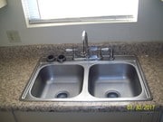 3 BR TH 2 1/2 BATH *KITCHEN SINK*
