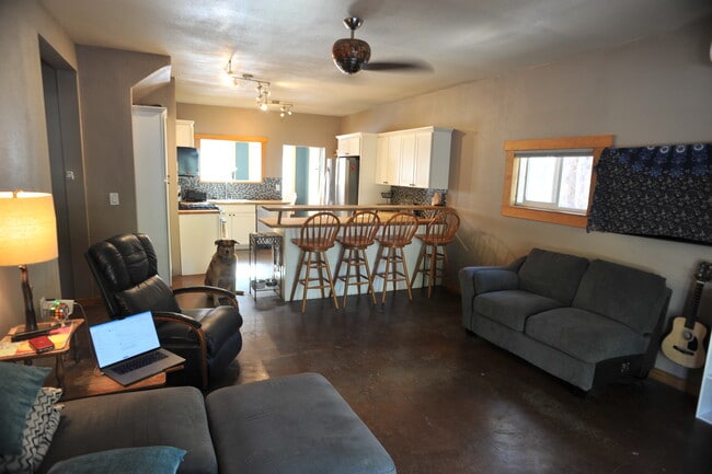 Photo - 15871 Deedon Rd