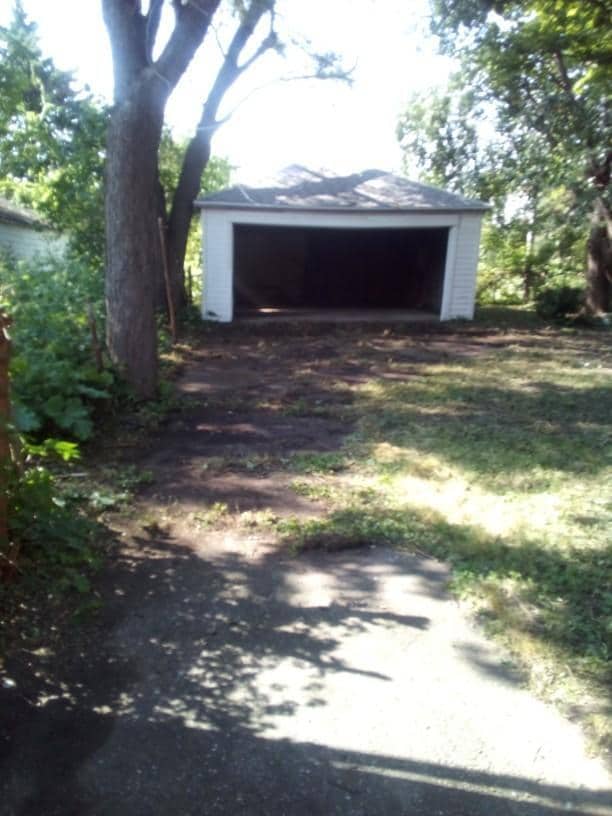 Photo - 12017 College St