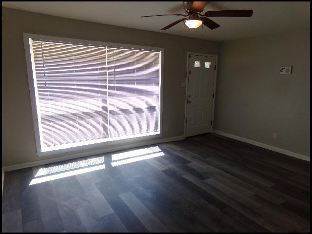 Photo - 26 S Wakefield Dr