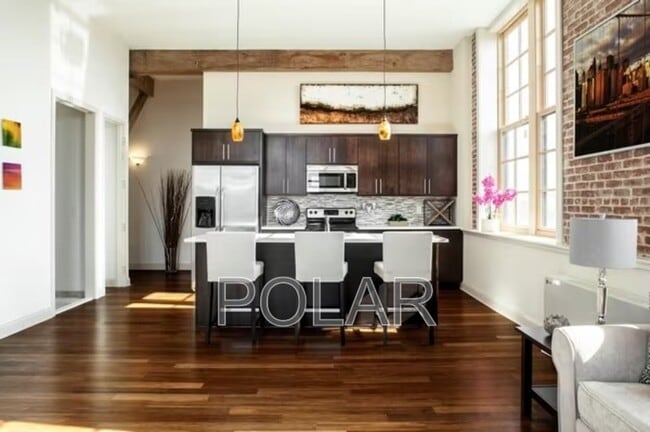 Photo - 154 Ave E Unit C-305