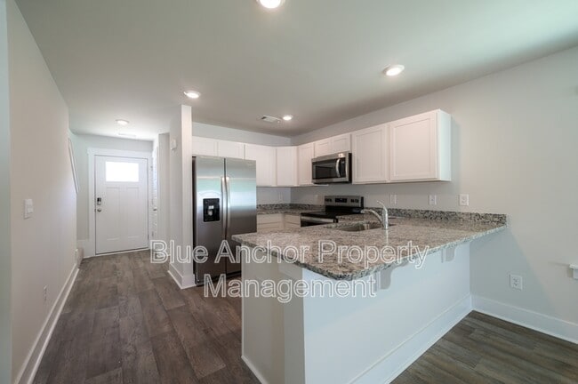 Photo - 109 S Grassland Rd