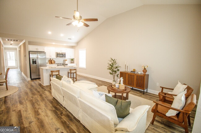 Photo - 209 Big Branch Dr