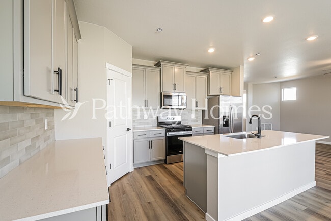 Photo - 17921 E 94th Ave