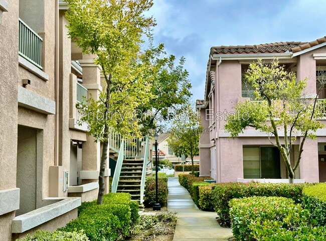 Photo - 10844 Sabre Hill Dr Unit 231