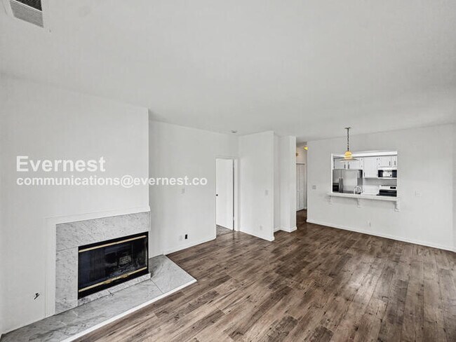 Photo - 1424 Market St Unit a