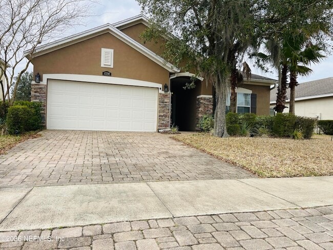 Photo - 15792 Bainebridge Dr