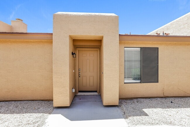 Building Photo - 4517 E Rosemonte Dr Rental