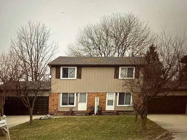 Building Photo - 7540 West Rd