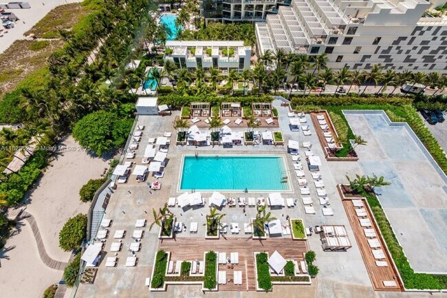 Photo - 2301 Collins Ave Condo Unit 705