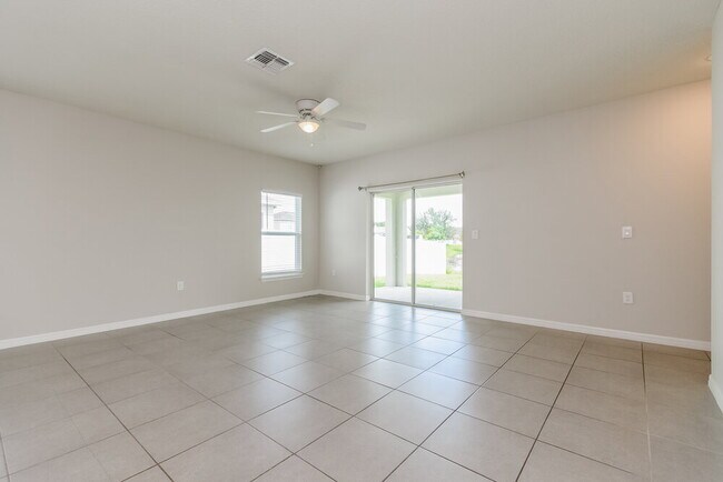 Photo - 1112 Najac Ln