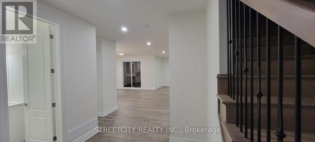 Photo - 2520 Buroak Dr