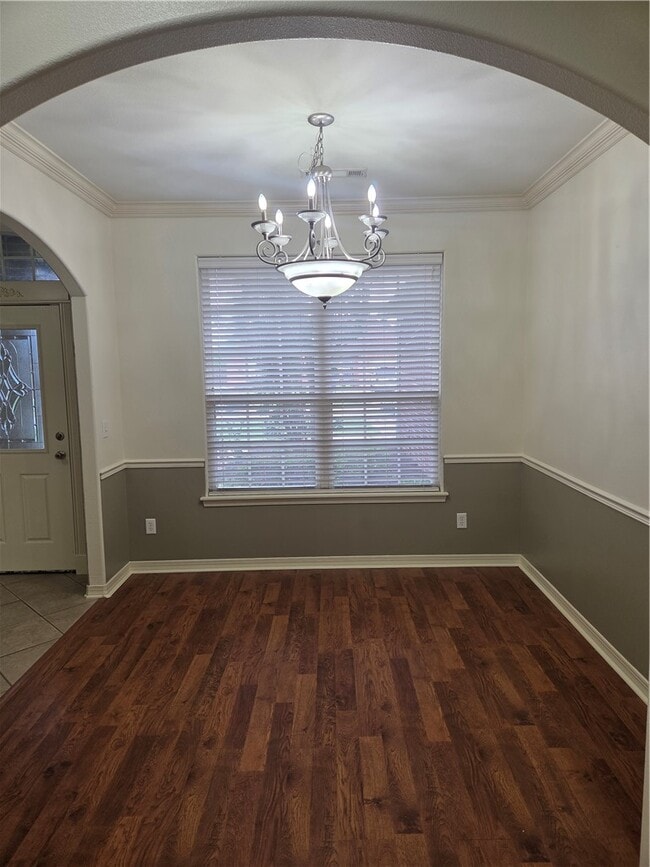 Photo - 3219 W Thornebrook St