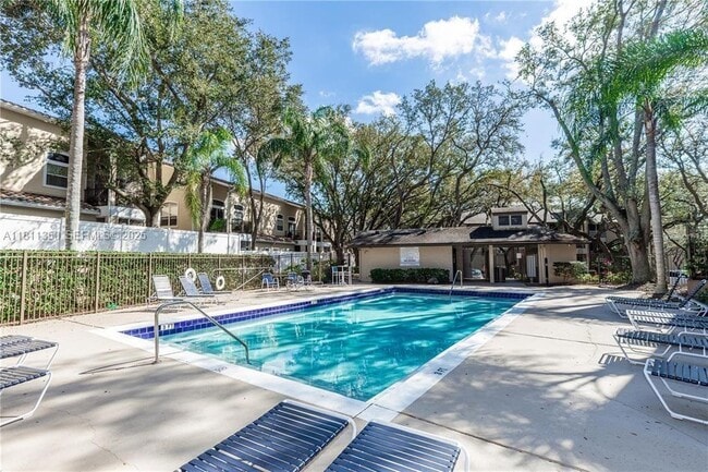 Photo - 623 Dory Ln Unidad 209