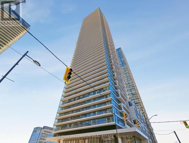 Photo - 950 Portage Pkwy Unité 4912