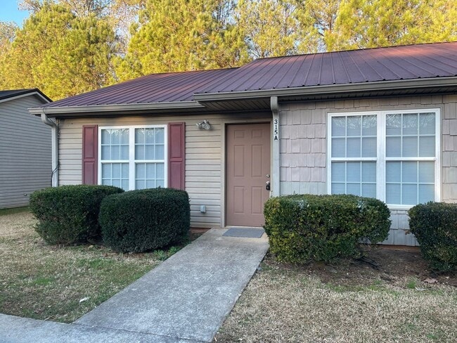 Building Photo - Amazing Duplex Carrollton City!! Rental