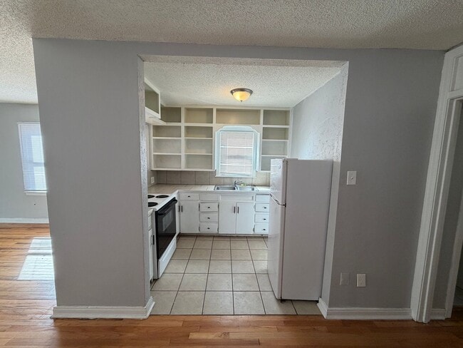 Photo - 1708 14th St Unidad 3