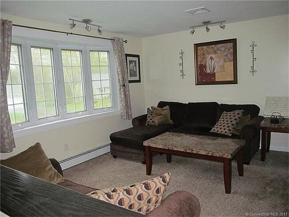 Photo - 5524 9 Mile Rd