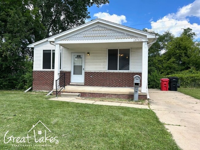 Building Photo - Lovely 3 Bedroom 1 Bathroom now available for rent!