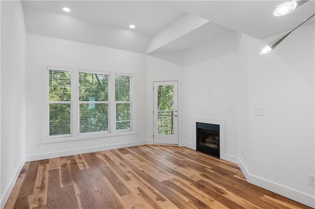 855 Piedmont Ave NE Unit 1G