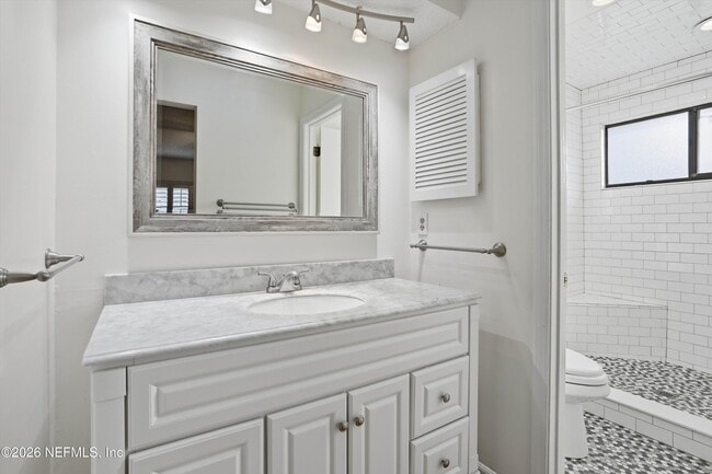 Photo - 212 Pheasant Run