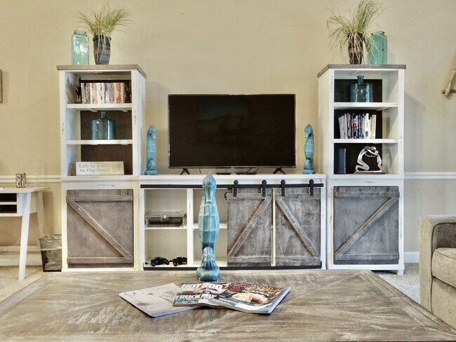 Photo - All Inclusive Seasonal Rental Available 11... Unit 303