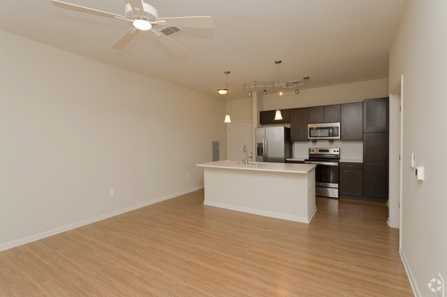 1HAB, 1BA - 650 ft² - Northlake Senior (62+ Active Adult Living)