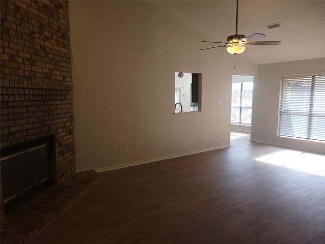 Photo - 331 Dogwood Dr