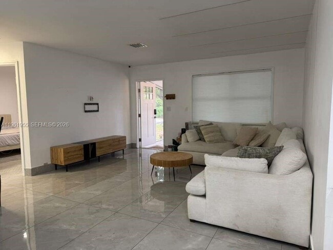 Photo - 2121 N 57th Terrace