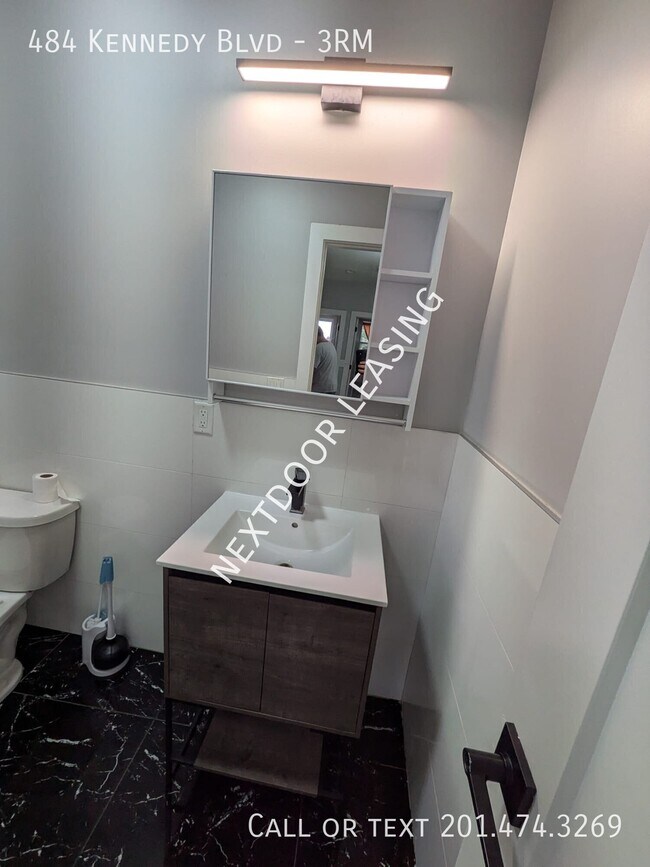 Photo - 484 John F. Kennedy Blvd Unit 3RM