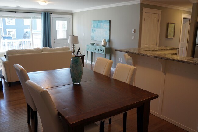 Photo - 15 Cuffman St