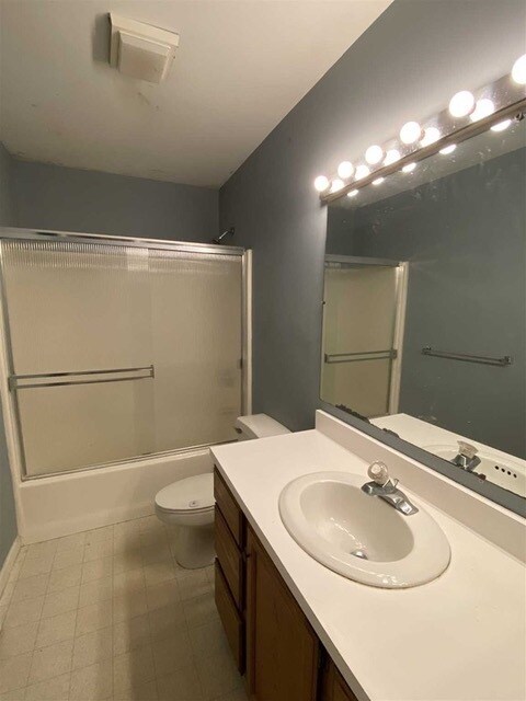 272 Van Wyck Lake Rd