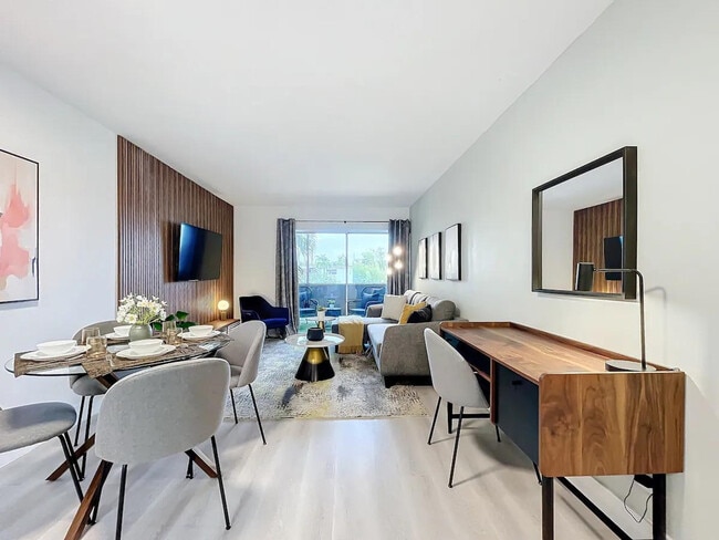 Photo - 1369 SE 14th St Apartment Unit ID1224124P