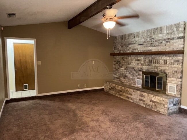 Photo - 2733 Phyllis Dr