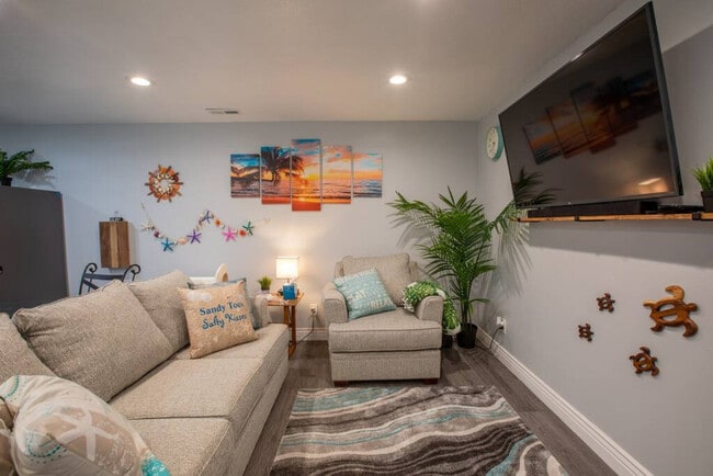 Photo - 671 E Center St Apartment Unit ID1249831P