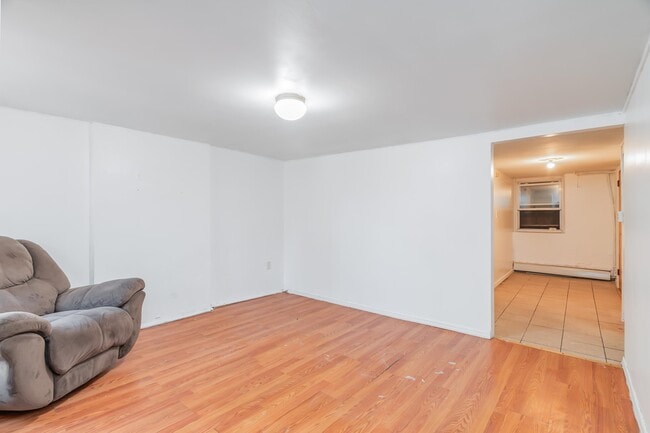 Photo - 392 Union St Unit 1