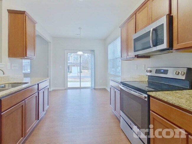 Photo - 2062 Aragon Lane