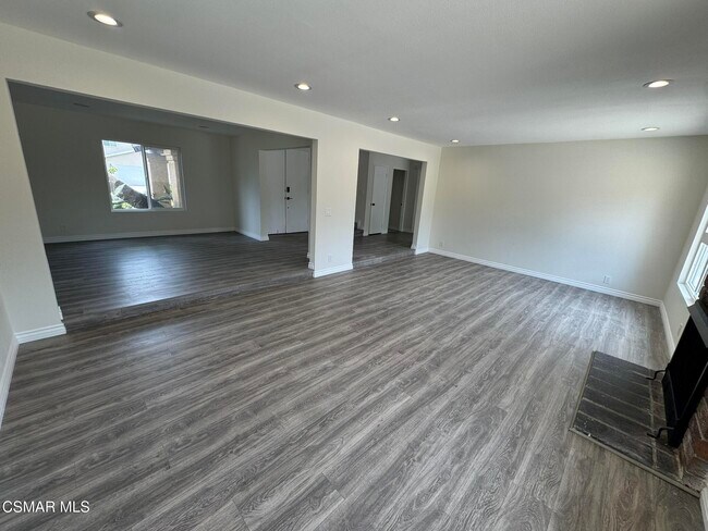 Photo - 6307 Chimineas Ave