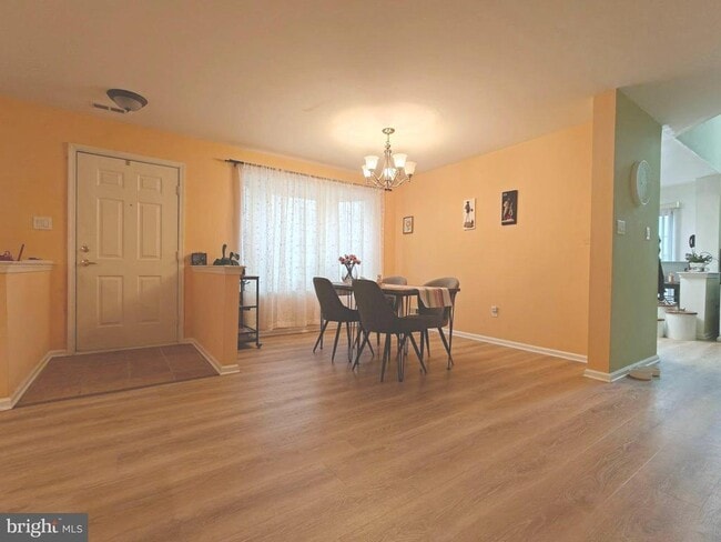 Photo - 38 Elkington Dr