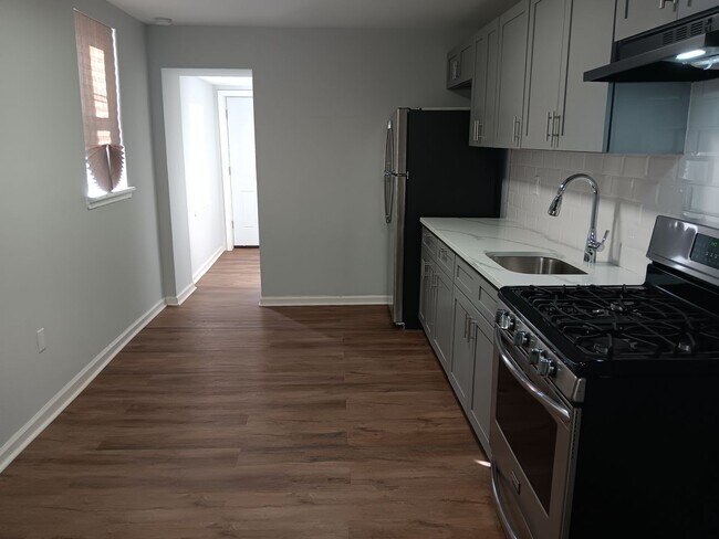 Photo - 1012 Potter St