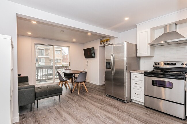 Photo - 6548 Av. Azilda