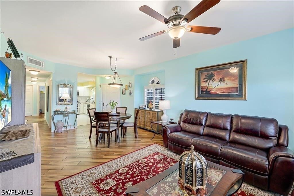 Photo - 28068 Cavendish Ct Unit 2301